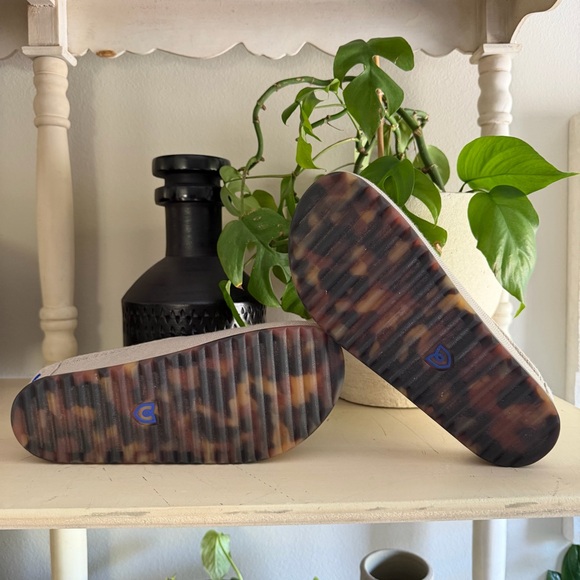 Rothy’s The Casual Clog in Dove (9) - Picture 9 of 14